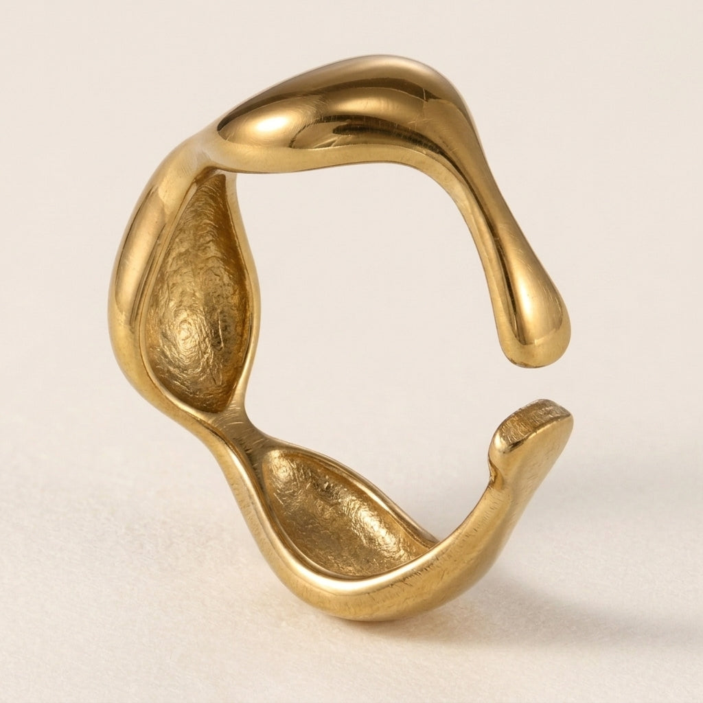 Wavy Ring