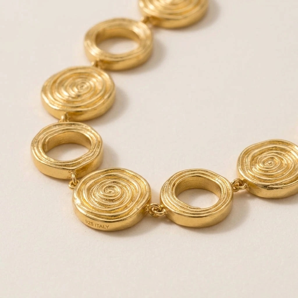 Rose Pendant Necklace