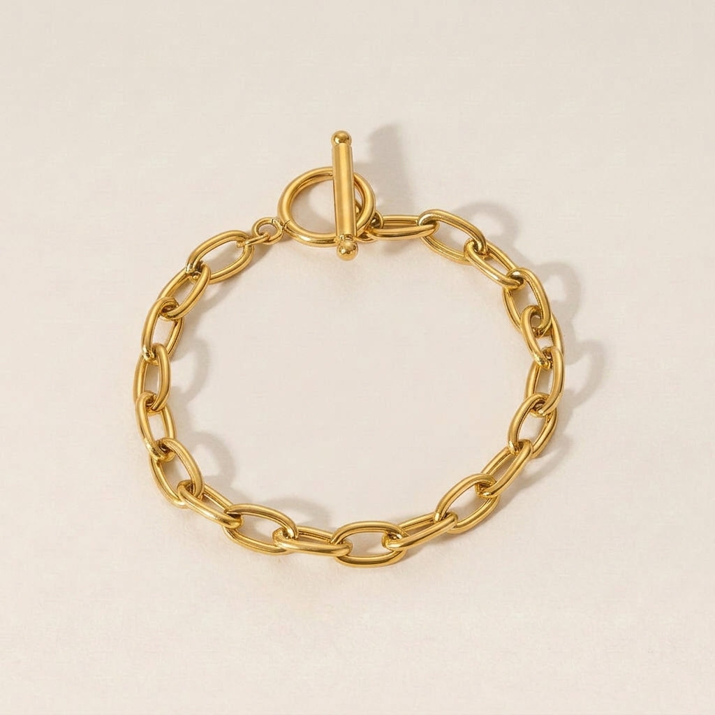 Toggle Clasp Oval Link Bracelet