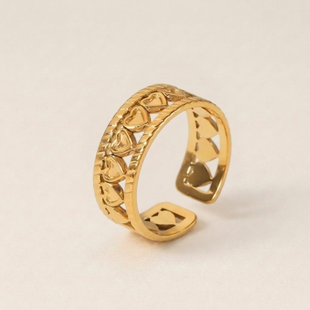 Hollow Heart Pattern Ring