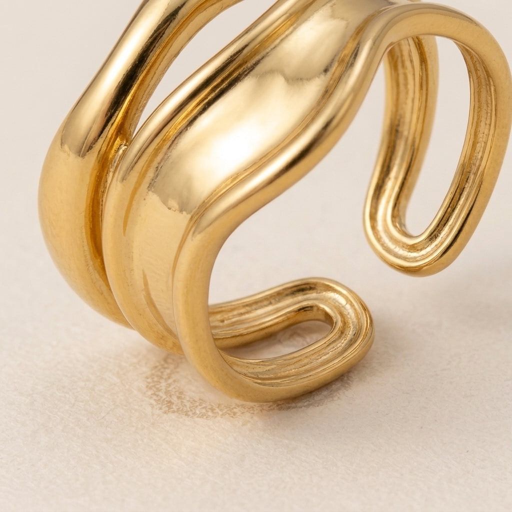 Wavy Ring