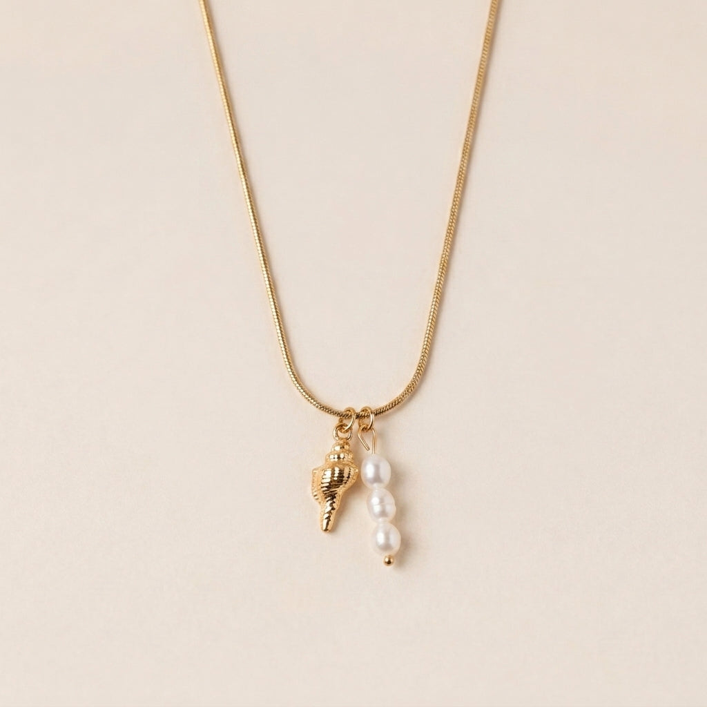 Freshwater Pearl Shell Necklace