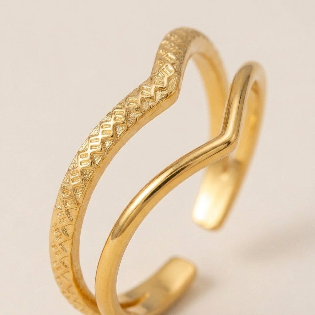 Double V Ring