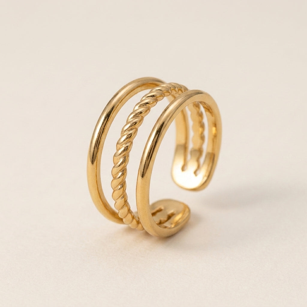 Three-Layer Twisted Ring