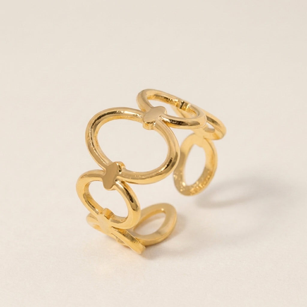 Oval Link Ring