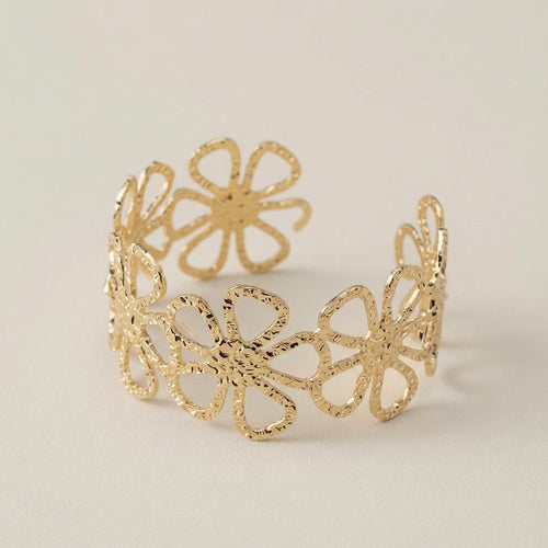 Daisy Bangle Bracelet