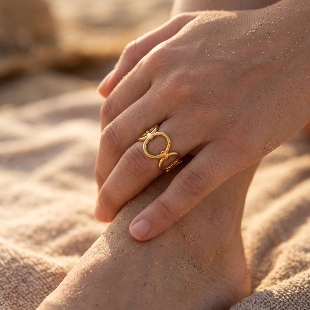 Oval Link Ring